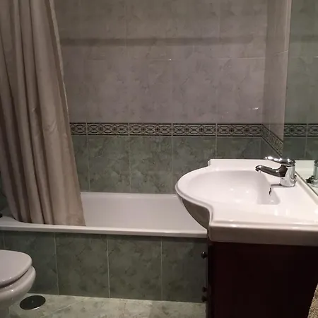 Tranquilo Y Acogedor Piso Con Encanto * Vegadeo