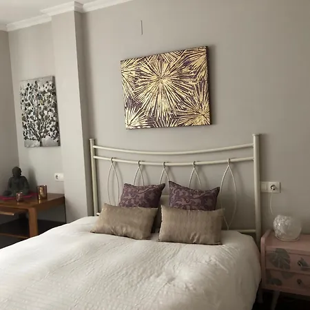 Tranquilo Y Acogedor Piso Con Encanto شقة