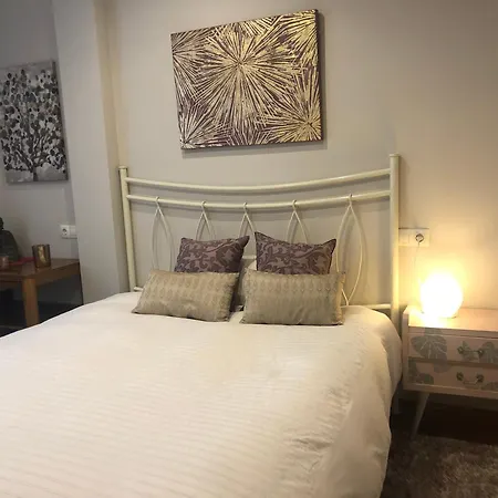 Tranquilo Y Acogedor Piso Con Encanto